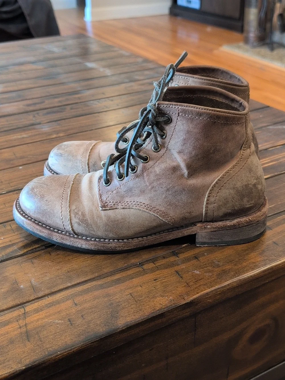 Freebird Leavenworth Distressed Leather Boots